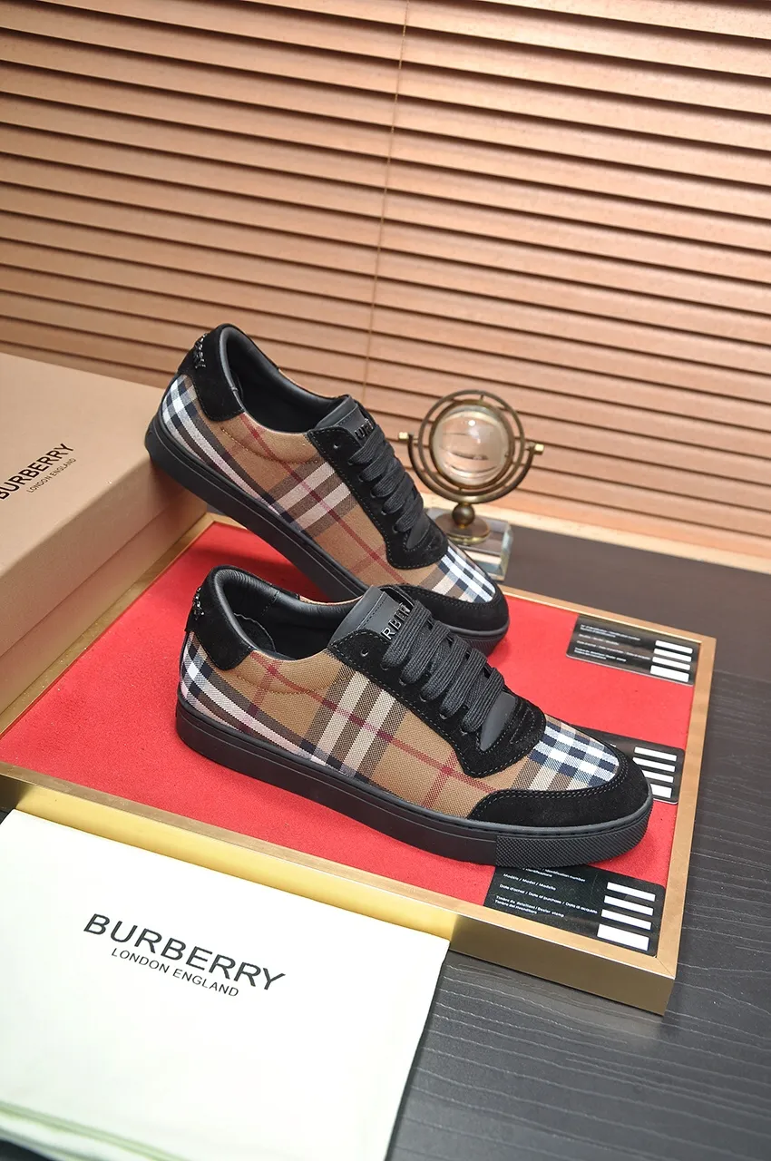 Men's shoes💰480💶[Burberry] (cowhide lining) classic low-top sneakers｜Imported cowhide with classic plaid fabric｜Cow leather lining｜Original outsole｜Fine workmanship and comfortable to wear Size: 38-44 (customized at 45)